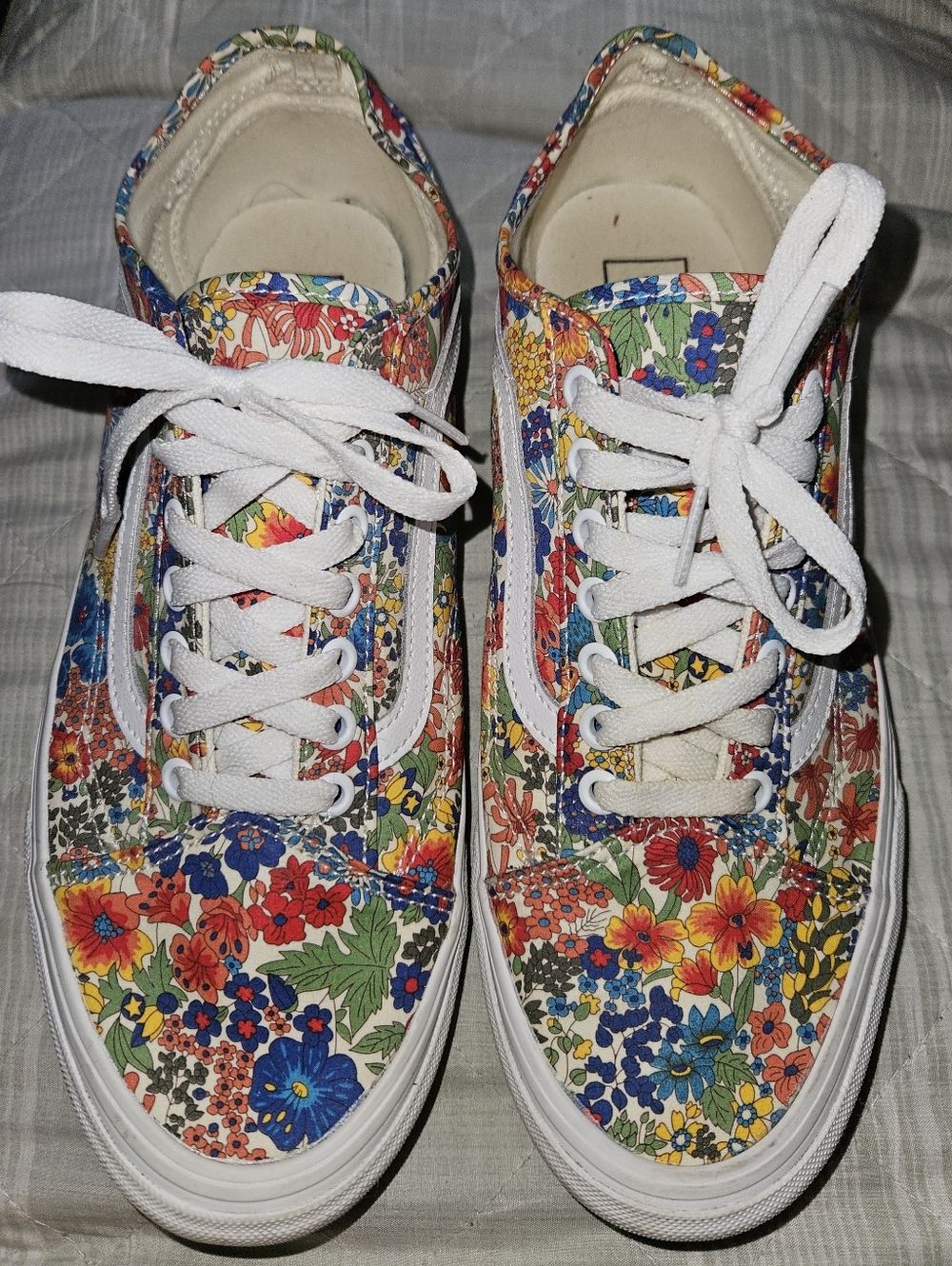 VANS Classic Floral Pattern Sneaker